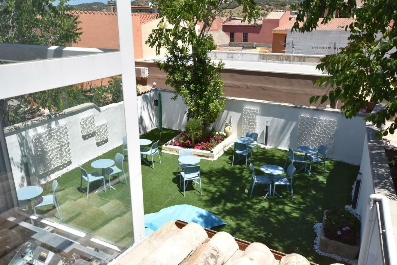 Aras Hotel Boutique Villasimius Exterior photo