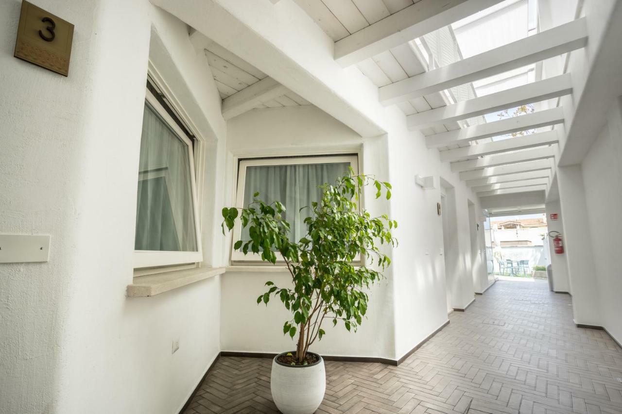 Aras Hotel Boutique Villasimius Exterior photo