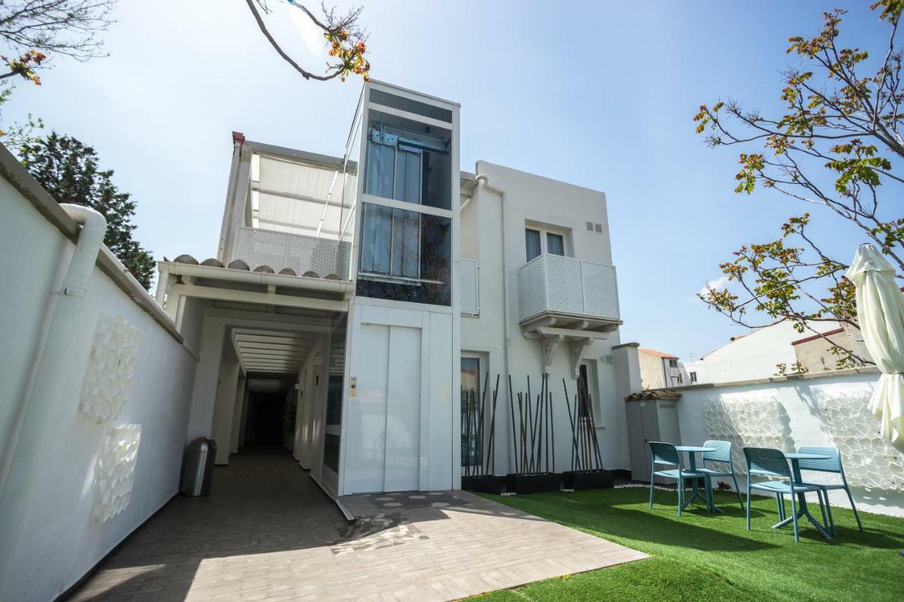 Aras Hotel Boutique Villasimius Exterior photo
